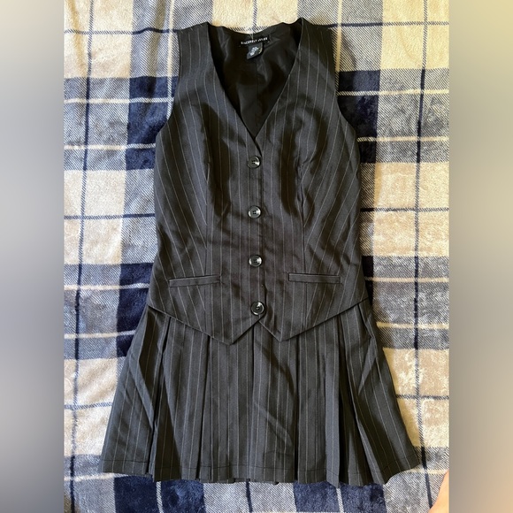 Sincerely Jules Black Pinstripe Vest Mini Dress - Picture 9 of 12